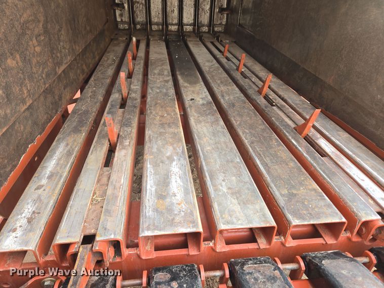 image for item ER5126 2003 Hesston 4790 large square baler