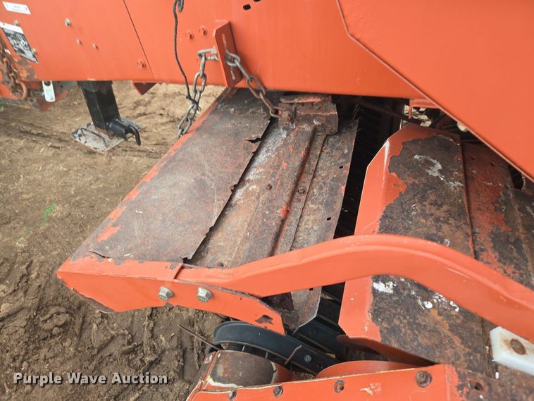 image for item ER5126 2003 Hesston 4790 large square baler