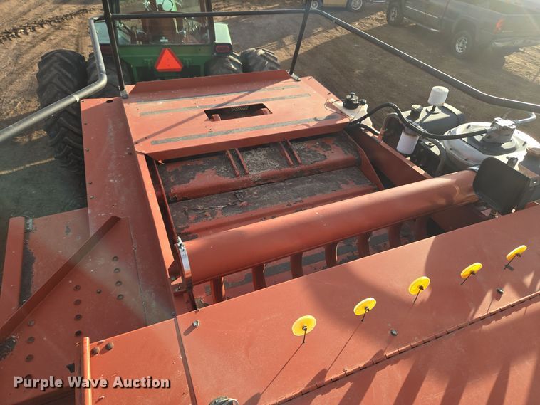 image for item ER5126 2003 Hesston 4790 large square baler