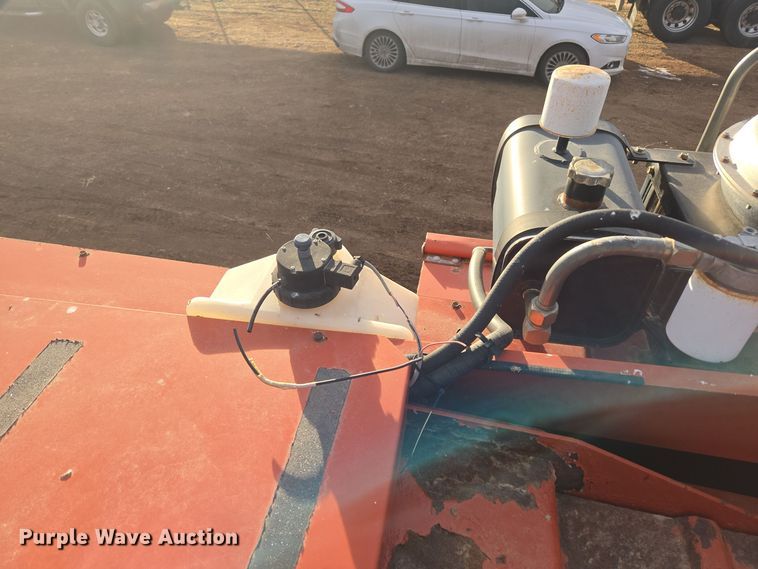 image for item ER5126 2003 Hesston 4790 large square baler