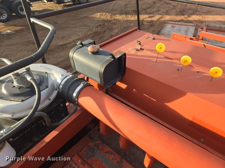 image for item ER5126 2003 Hesston 4790 large square baler