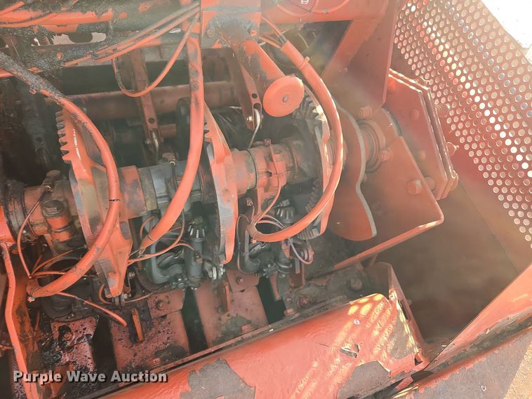 image for item ER5126 2003 Hesston 4790 large square baler