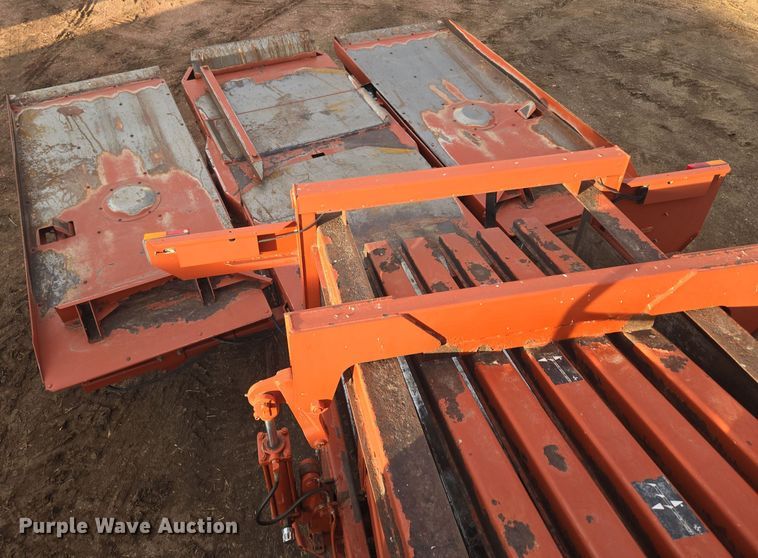 image for item ER5126 2003 Hesston 4790 large square baler