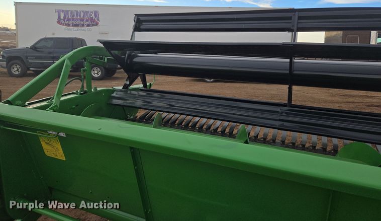 image for item ER5127 John Deere 930 rigid head