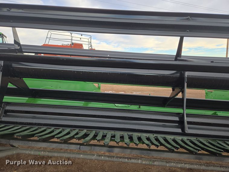 image for item ER5127 John Deere 930 rigid head