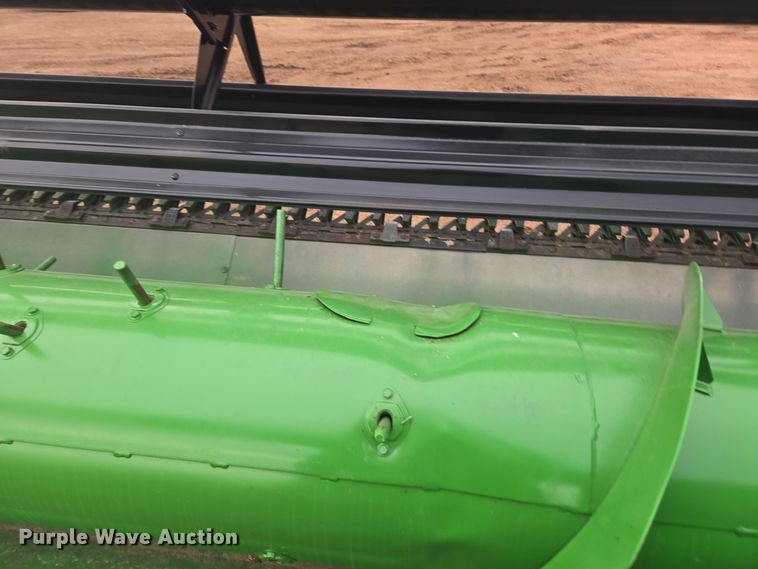 image for item ER5127 John Deere 930 rigid head