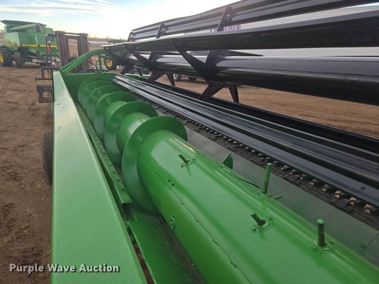 image for item ER5127 John Deere 930 rigid head