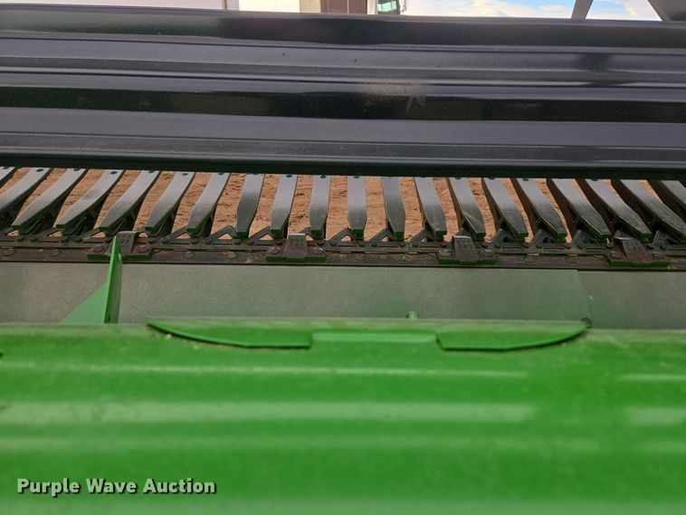 image for item ER5127 John Deere 930 rigid head