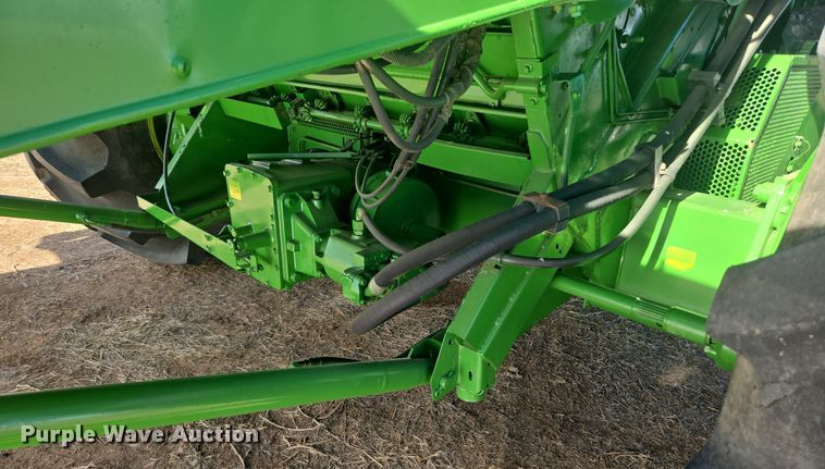 image for item ER5128 1995 John Deere 9600 RWA combine