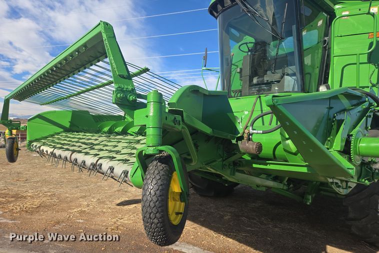 image for item ER5128 1995 John Deere 9600 RWA combine