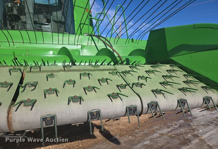 image for item ER5128 1995 John Deere 9600 RWA combine