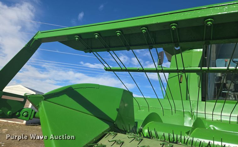 image for item ER5128 1995 John Deere 9600 RWA combine