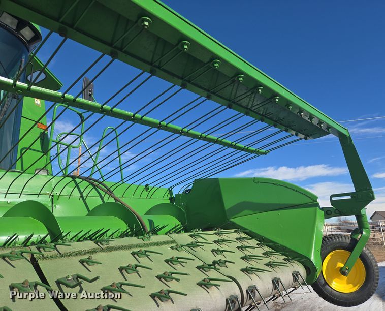 image for item ER5128 1995 John Deere 9600 RWA combine