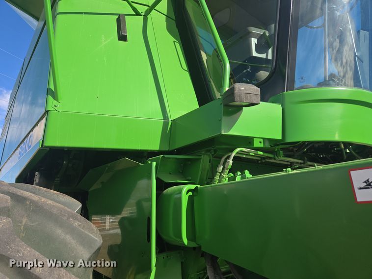 image for item ER5128 1995 John Deere 9600 RWA combine