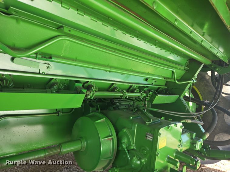 image for item ER5128 1995 John Deere 9600 RWA combine