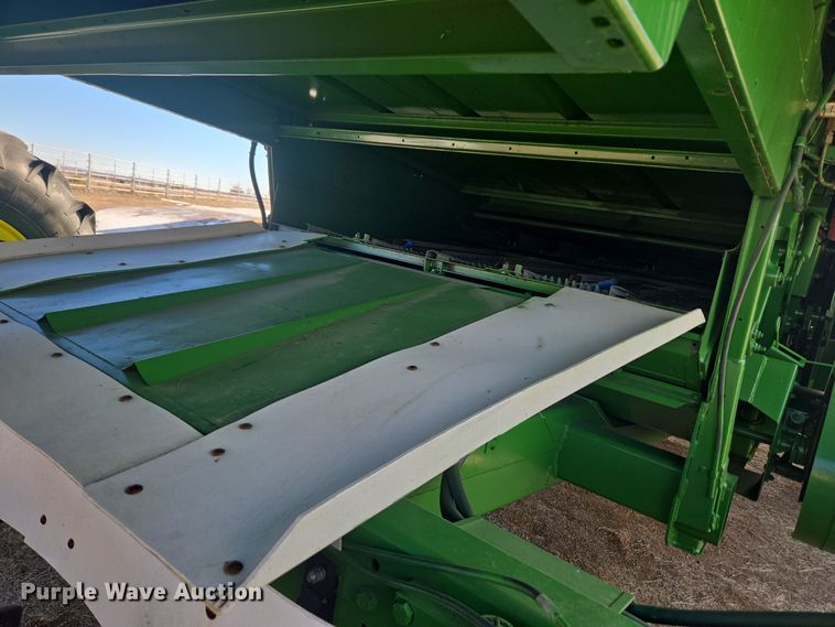 image for item ER5128 1995 John Deere 9600 RWA combine