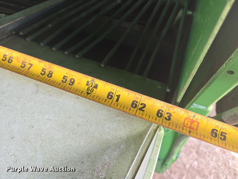 image for item ER5128 1995 John Deere 9600 RWA combine