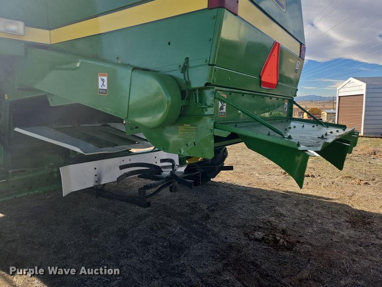 image for item ER5128 1995 John Deere 9600 RWA combine