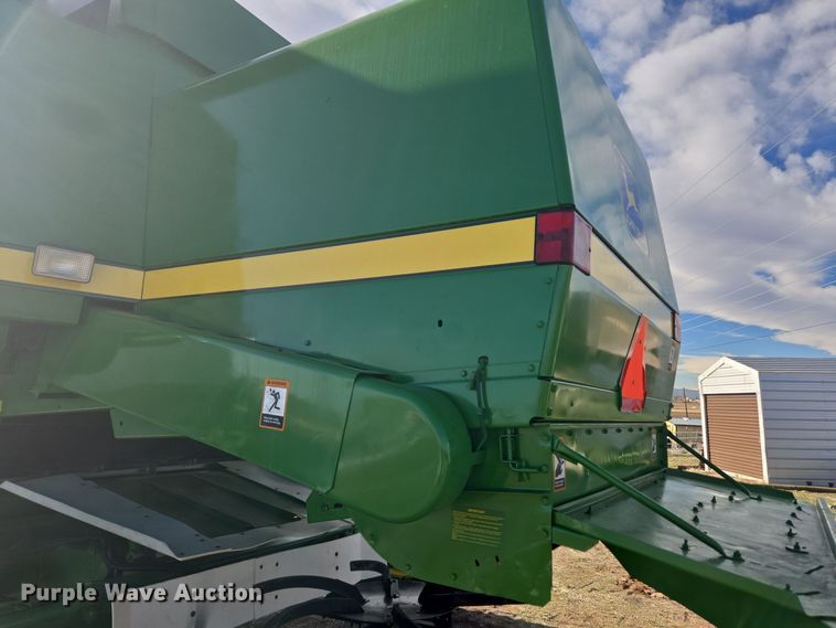 image for item ER5128 1995 John Deere 9600 RWA combine
