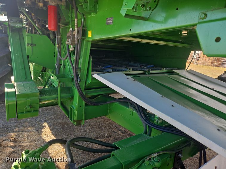 image for item ER5128 1995 John Deere 9600 RWA combine