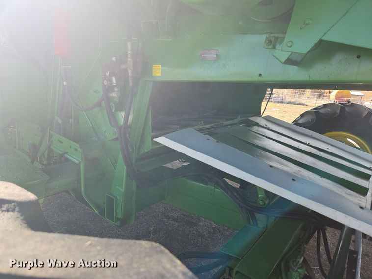 image for item ER5128 1995 John Deere 9600 RWA combine