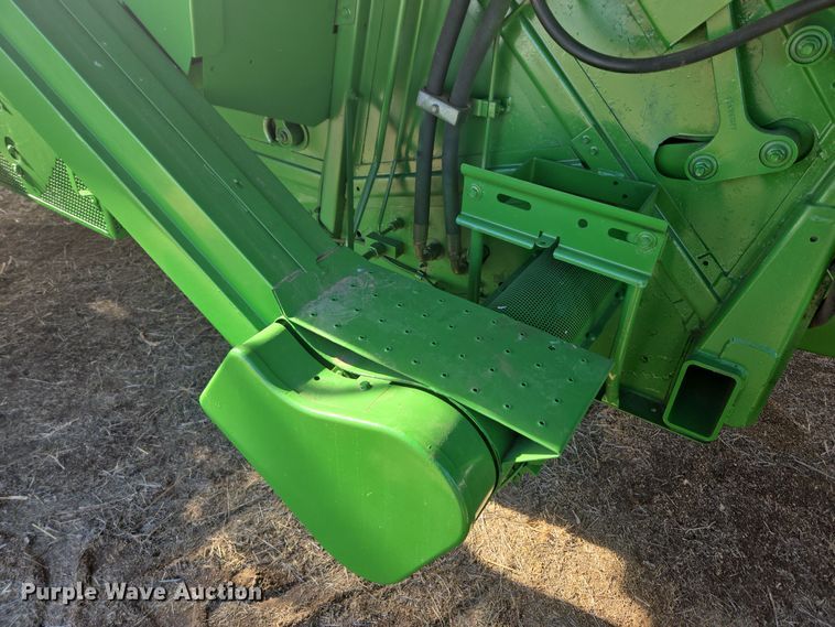 image for item ER5128 1995 John Deere 9600 RWA combine