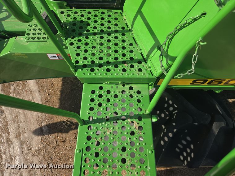 image for item ER5128 1995 John Deere 9600 RWA combine