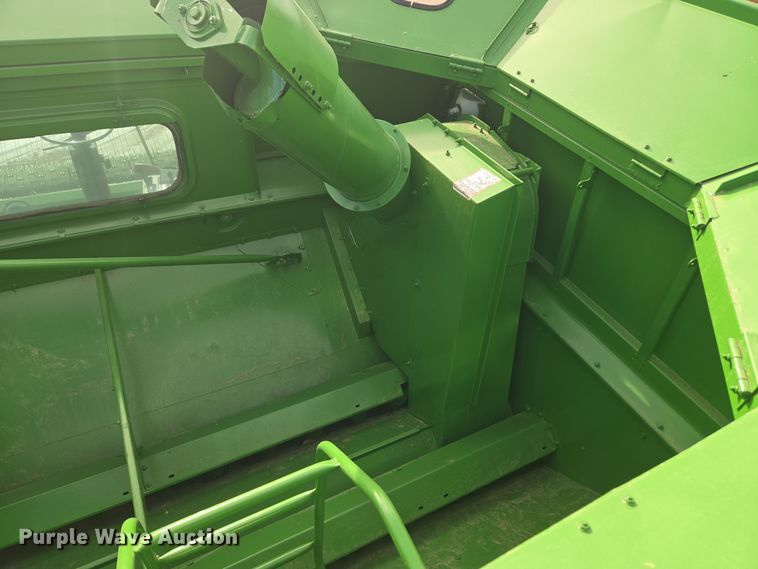 image for item ER5128 1995 John Deere 9600 RWA combine