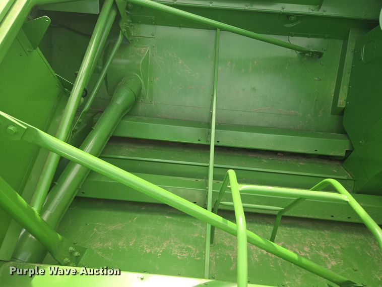 image for item ER5128 1995 John Deere 9600 RWA combine