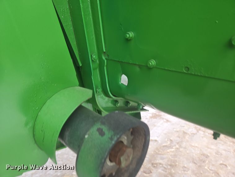 image for item ER5128 1995 John Deere 9600 RWA combine