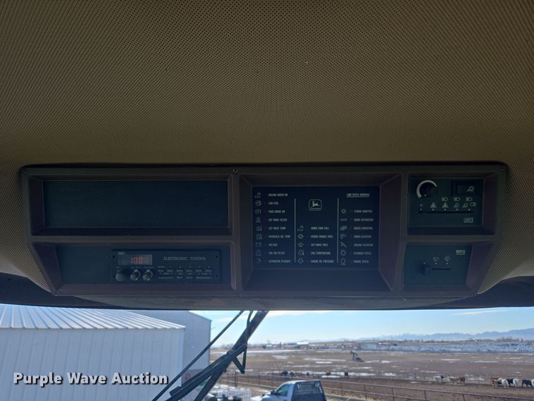 image for item ER5128 1995 John Deere 9600 RWA combine