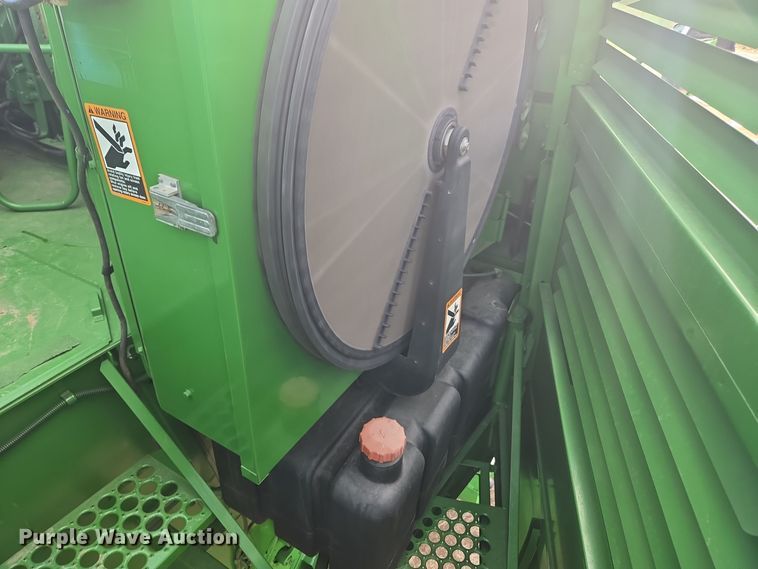 image for item ER5128 1995 John Deere 9600 RWA combine