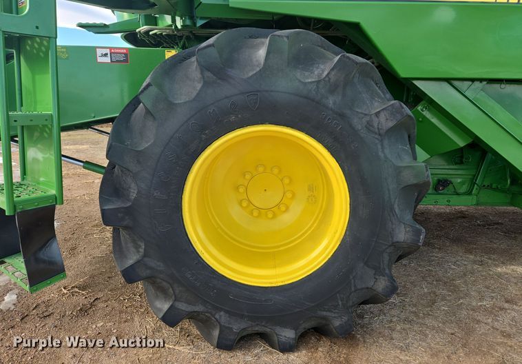 image for item ER5128 1995 John Deere 9600 RWA combine