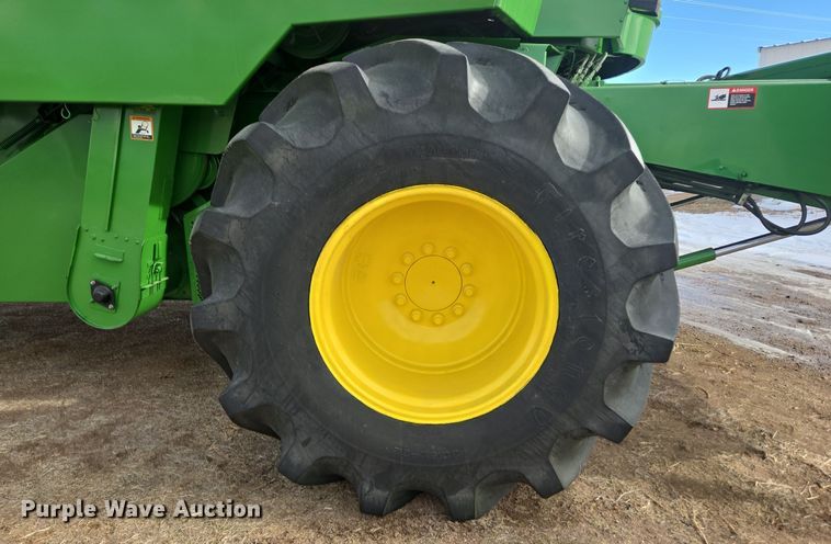 image for item ER5128 1995 John Deere 9600 RWA combine