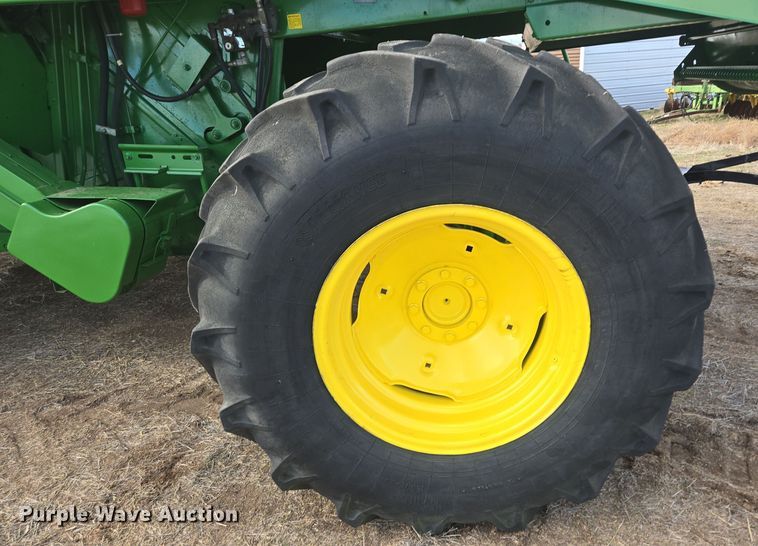 image for item ER5128 1995 John Deere 9600 RWA combine