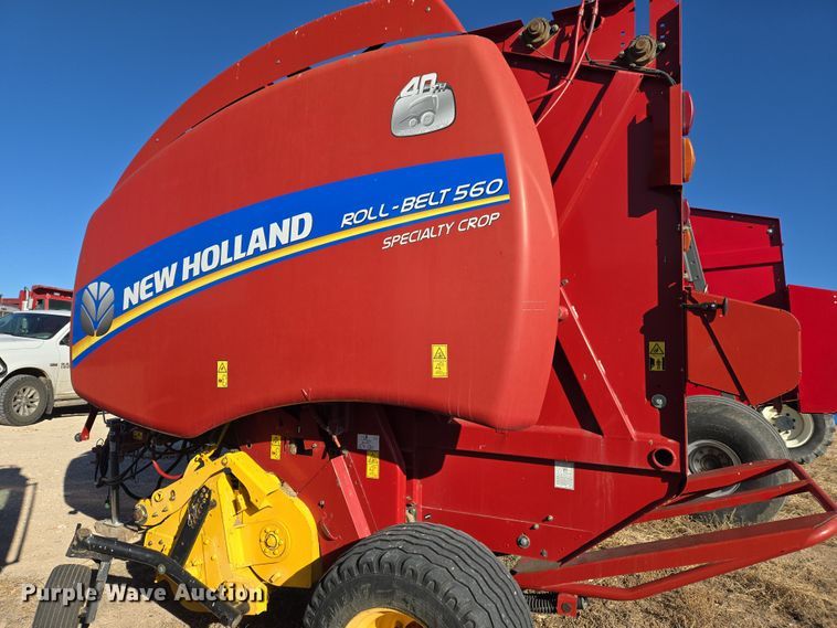 image for item ER8746 2014 New Holland RB560 round baler