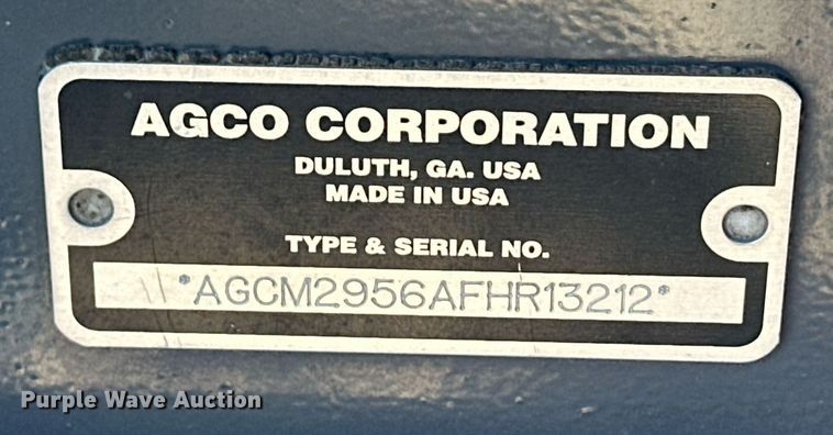 image for item ER8747 2015 Massey Ferguson 2956A round baler