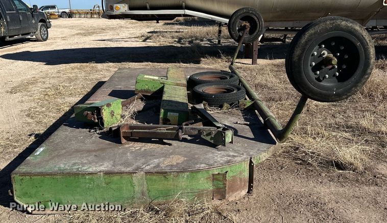 image for item ER8753 John Deere rotary mower