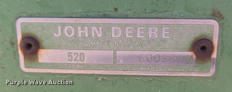 image for item ER8767 John Deere 520 grain drill