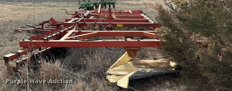 image for item ER8782 Sunflower 4956 tandem disk