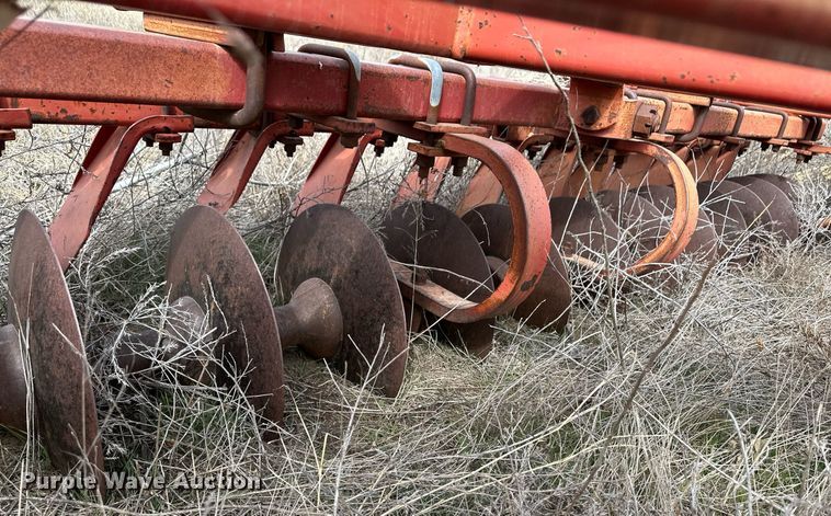 image for item ER8782 Sunflower 4956 tandem disk