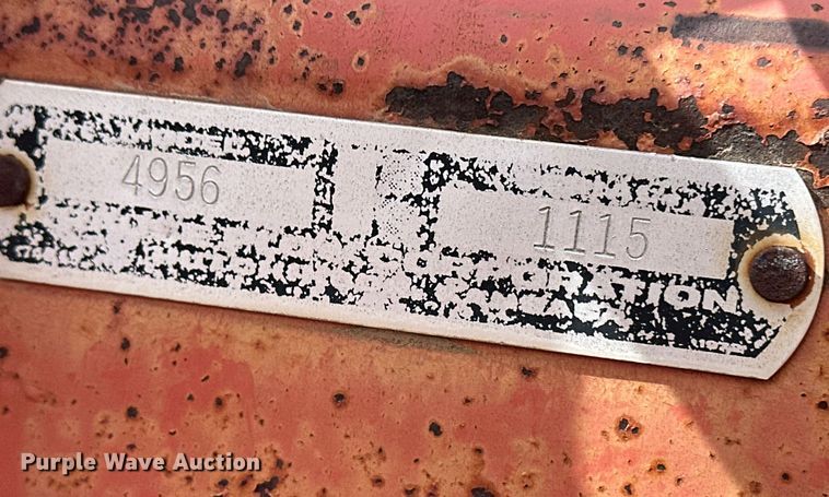 image for item ER8782 Sunflower 4956 tandem disk