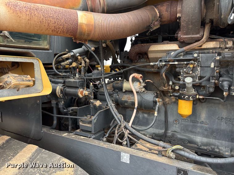 image for item EY9906 1995 Caterpillar Challenger 65C tractor