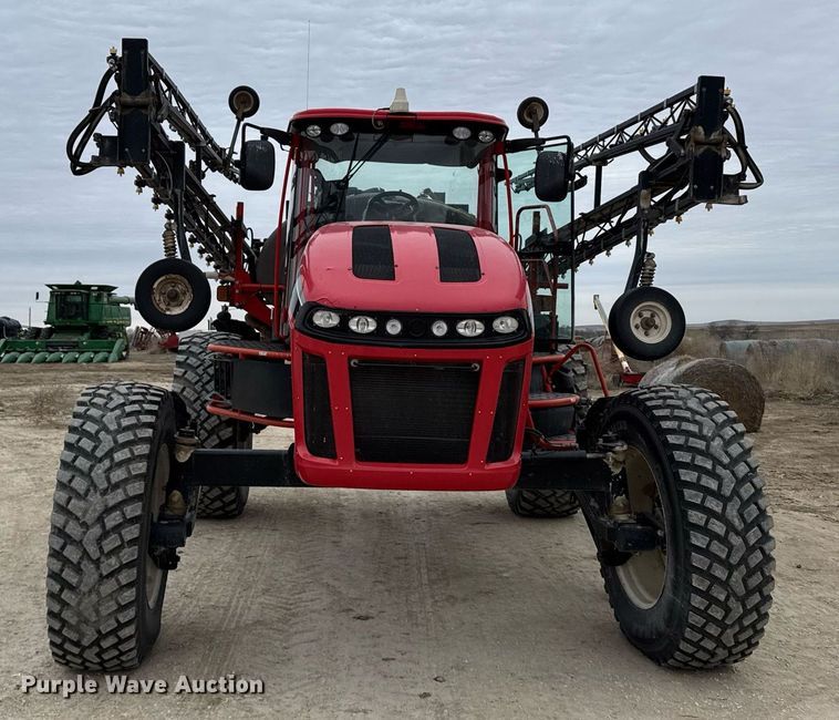 image for item NN9569 2011 Apache AS1020 sprayer