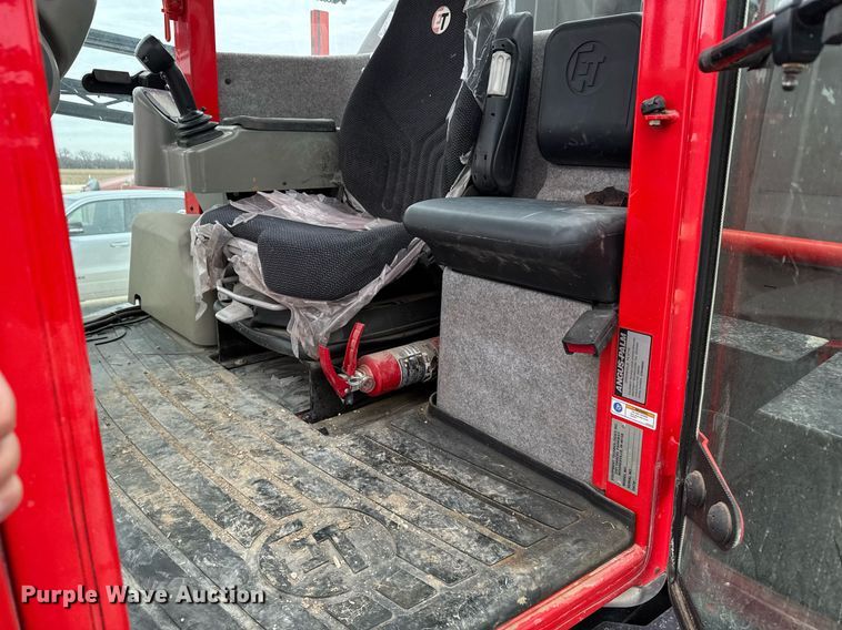 image for item NN9569 2011 Apache AS1020 sprayer