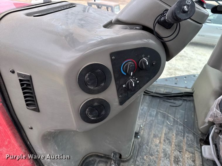 image for item NN9569 2011 Apache AS1020 sprayer