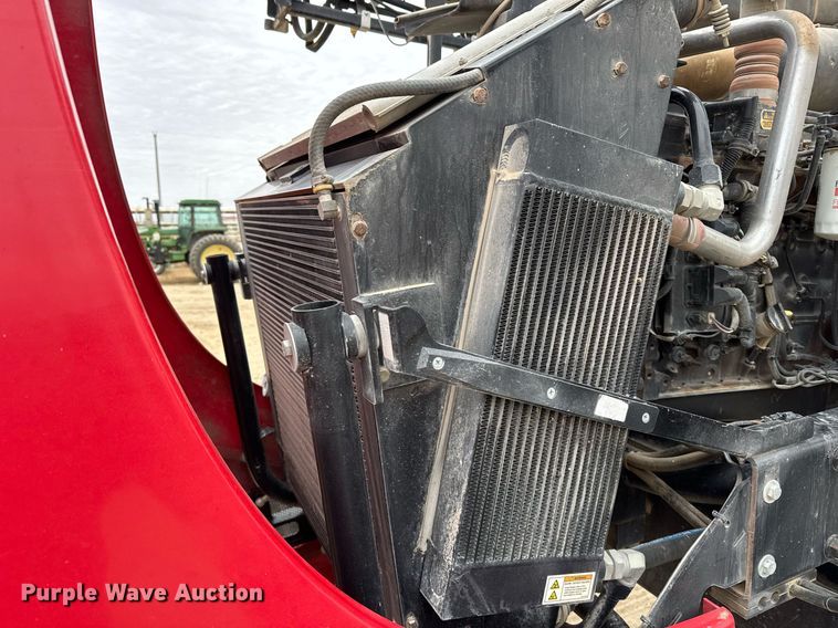 image for item NN9569 2011 Apache AS1020 sprayer