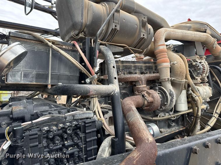 image for item NN9569 2011 Apache AS1020 sprayer