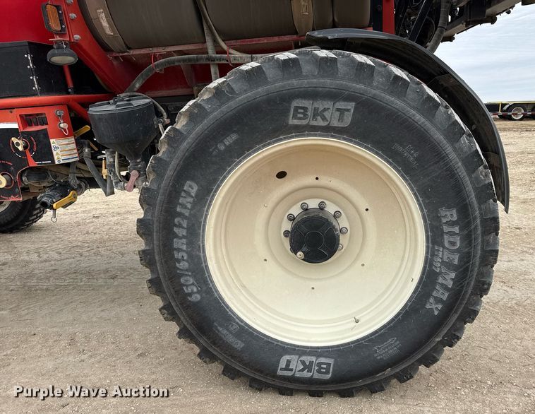 image for item NN9569 2011 Apache AS1020 sprayer