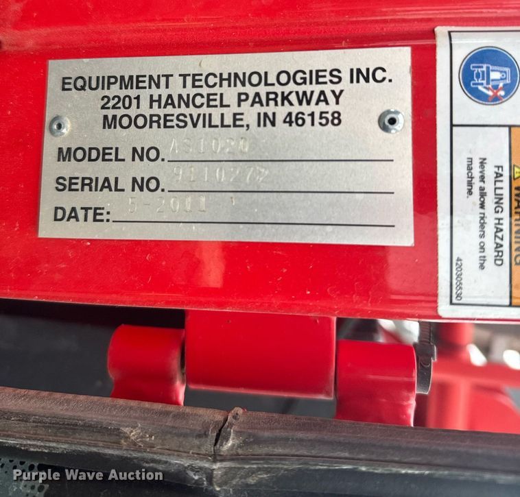 image for item NN9569 2011 Apache AS1020 sprayer